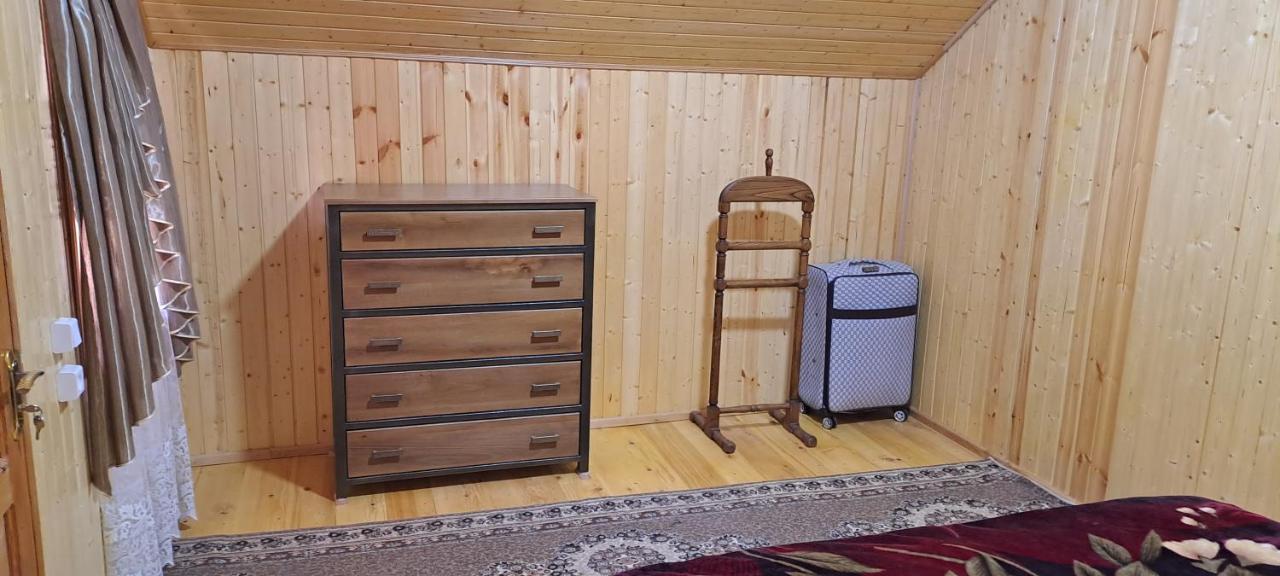 Guest House Lailashi Surmushi Экстерьер фото