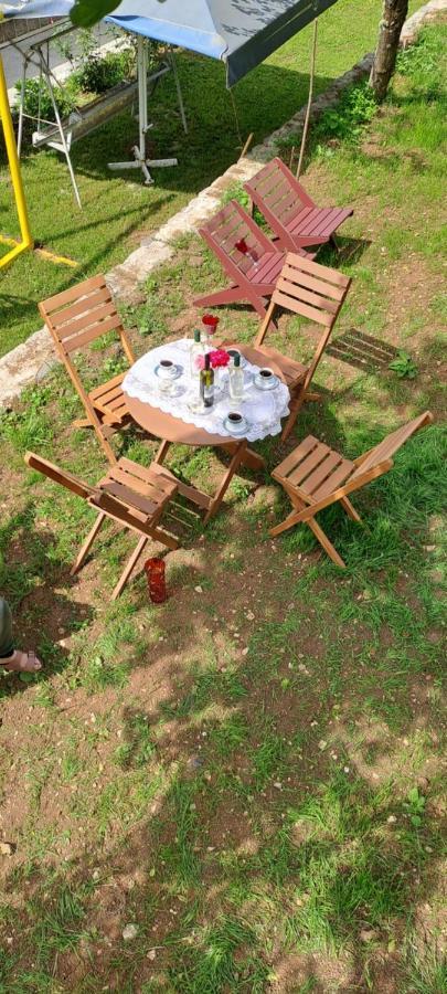 Guest House Lailashi Surmushi Экстерьер фото